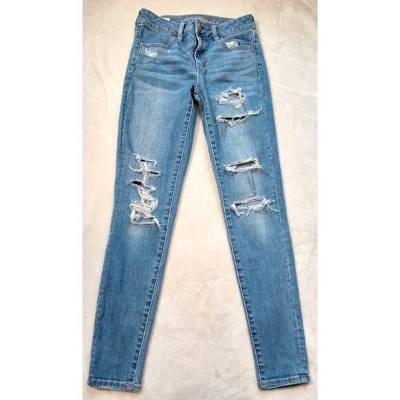 American Eagle Outfitters Denim - American Eagle Size 2 Short Super Stretch X High Rise Distressed Fun and Sexy